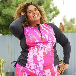 NEW SUPERFIT HERO Plus Size Swim Rash Guard 50+ UV Protection Fire Fit 3X
